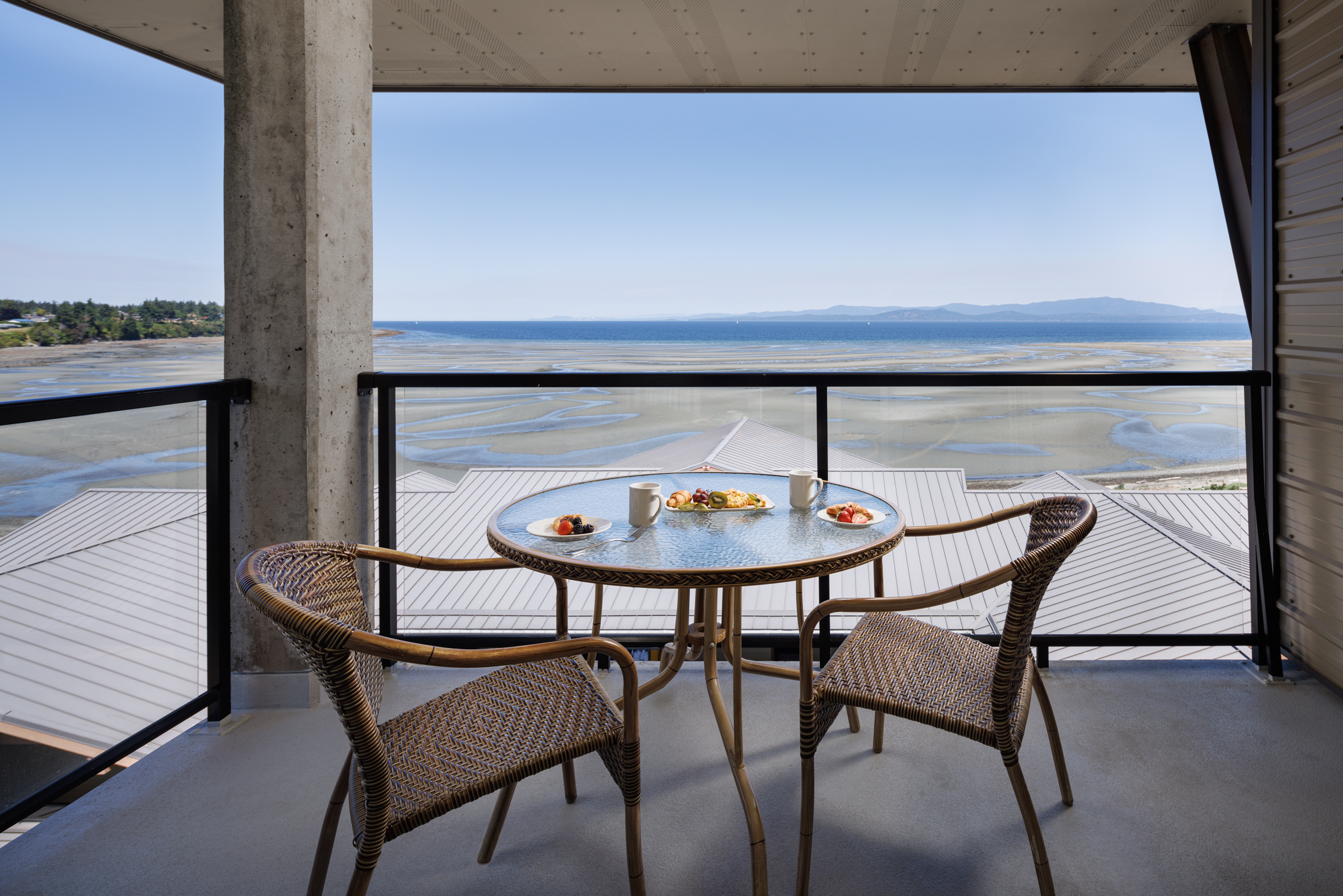 suite balcony 